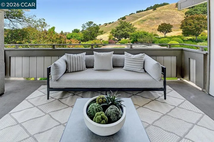3424 Rossmoor Py 3, Walnut Creek, California 94595