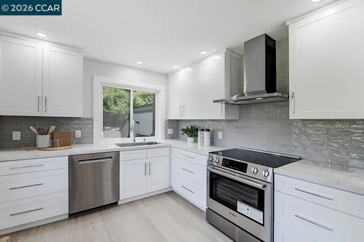 3424 Rossmoor Py 3, Walnut Creek, California 94595