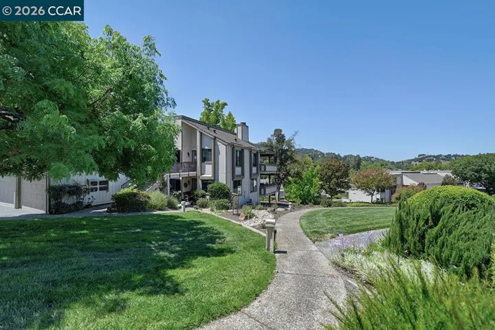 3424 Rossmoor Py 3, Walnut Creek, California 94595