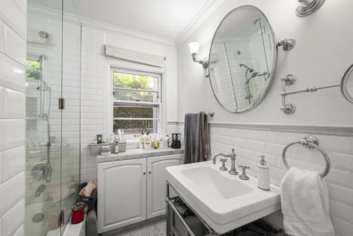 Primary Bath/Spa