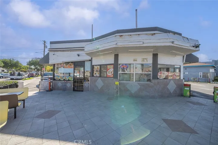 201 W W Whittier, Montebello, California 90640