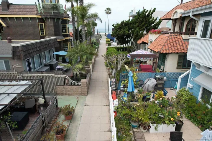 732 Deal Court #a, San Diego, California 92109