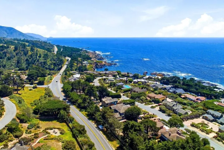 142 Carmel Riviera Drive, Carmel, California 93923