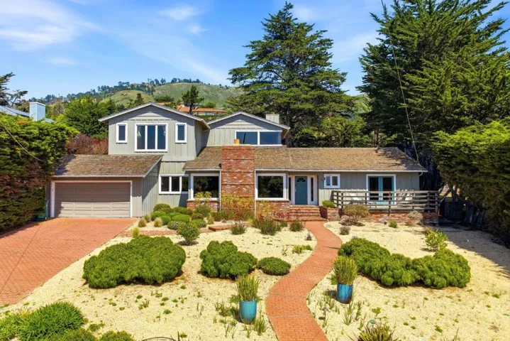 142 Carmel Riviera Drive, Carmel, California 93923