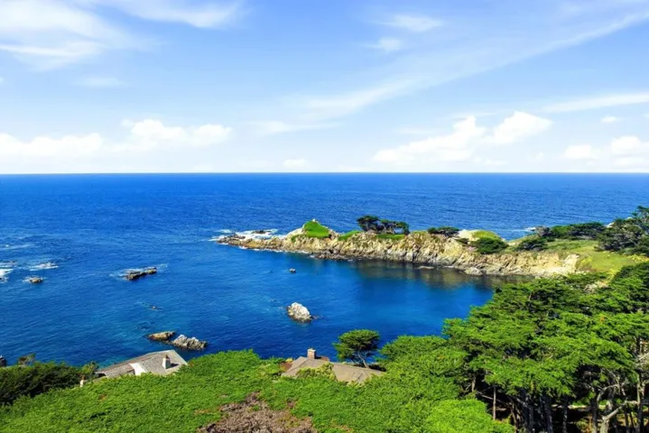 142 Carmel Riviera Drive, Carmel, California 93923