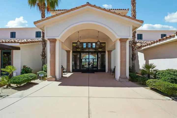 Clubhouse Entry