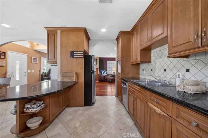 Kitchen 5