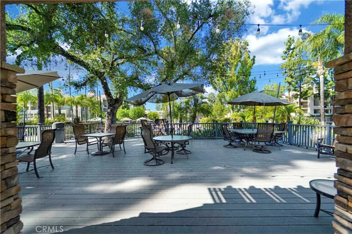 5535 Canoga, Woodland Hills, California 91367