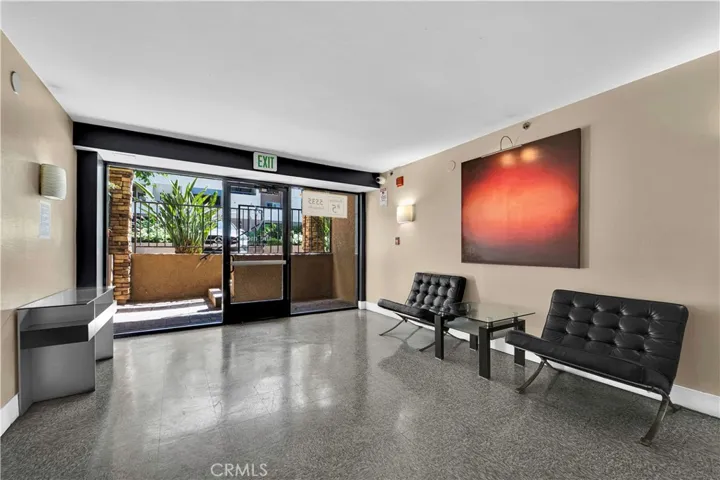5535 Canoga, Woodland Hills, California 91367