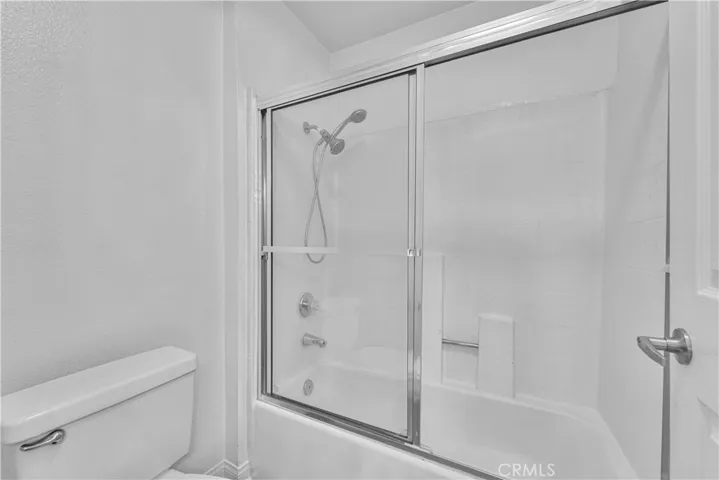 5535 Canoga, Woodland Hills, California 91367