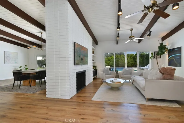 5714 Wilhelmina, Woodland Hills, California 91367
