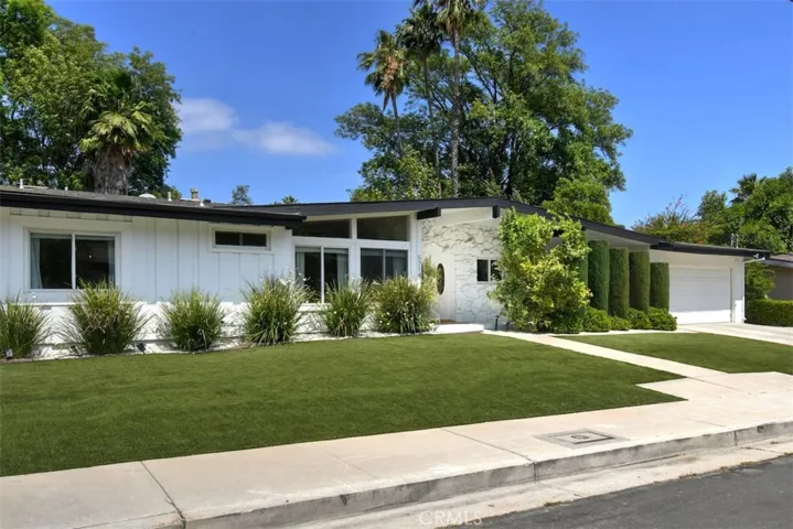 5714 Wilhelmina, Woodland Hills, California 91367