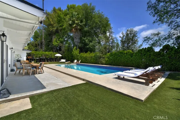5714 Wilhelmina, Woodland Hills, California 91367