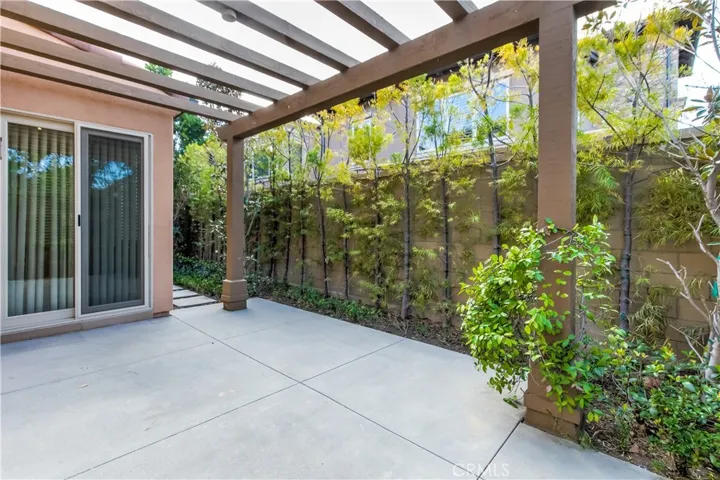80 Brindisi, Irvine, California 92618