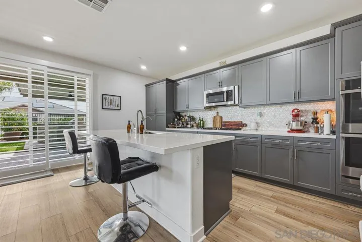 , Menifee, California 92584