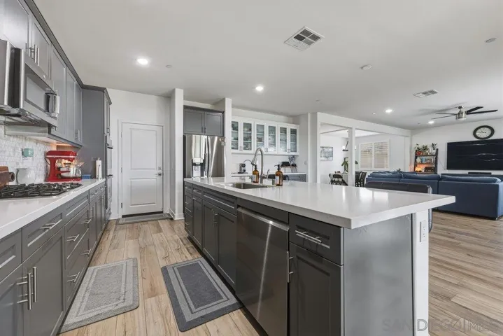 , Menifee, California 92584