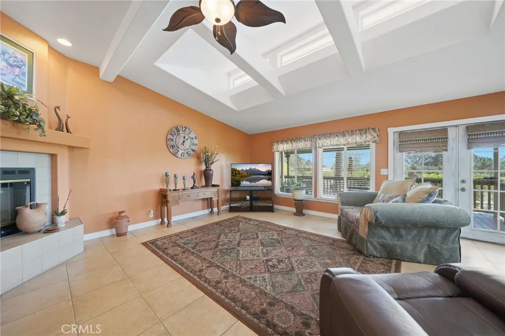 Reverse view of great room