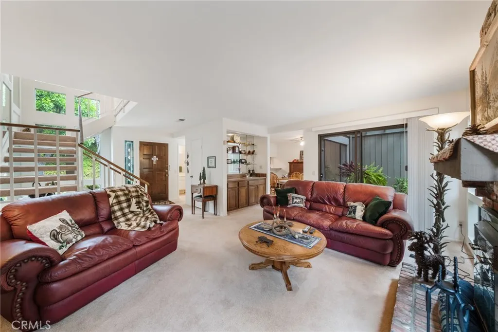 Livingroom with wet bar