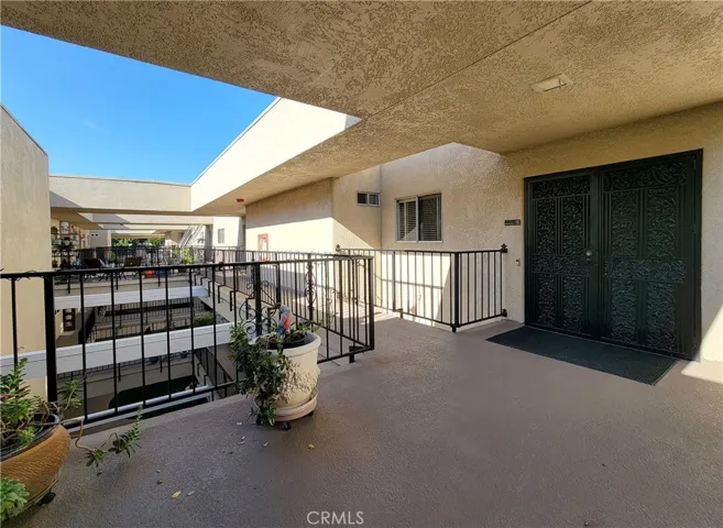 2370 W Via Mariposa 3d, Laguna Woods, California 92637