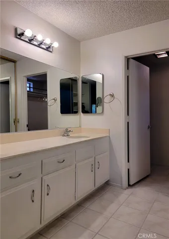 2370 W Via Mariposa 3d, Laguna Woods, California 92637