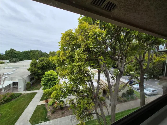2370 W Via Mariposa 3d, Laguna Woods, California 92637