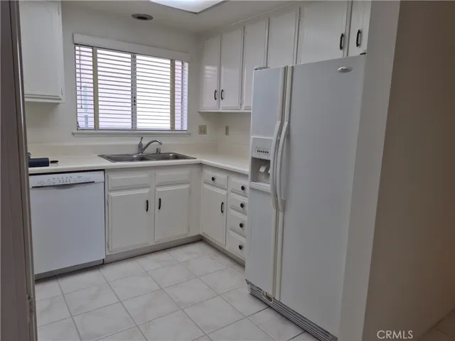 2370 W Via Mariposa 3d, Laguna Woods, California 92637