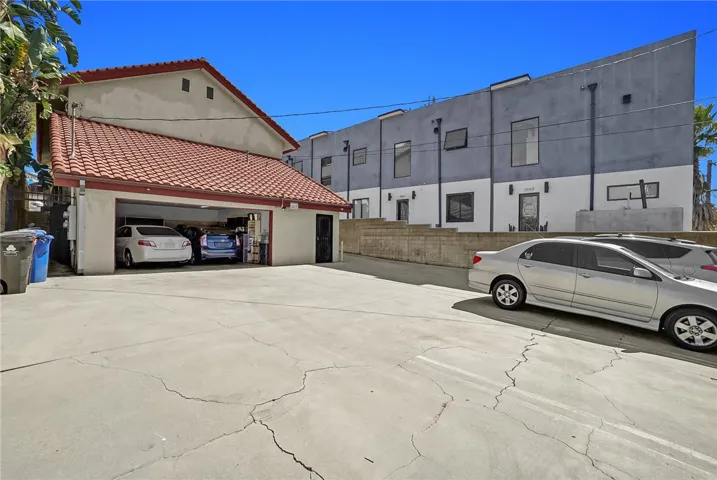991 Everett, Los Angeles, California 90026