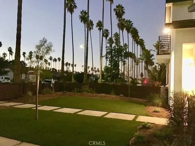 4928 8th Avenue, Los Angeles, California 90043