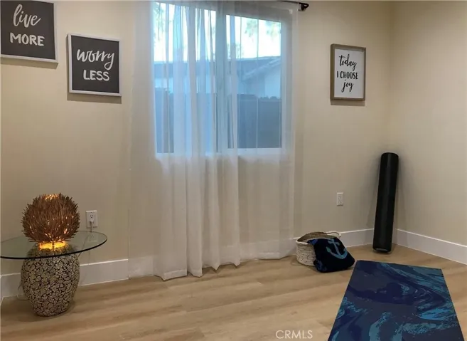 4928 8th Avenue, Los Angeles, California 90043
