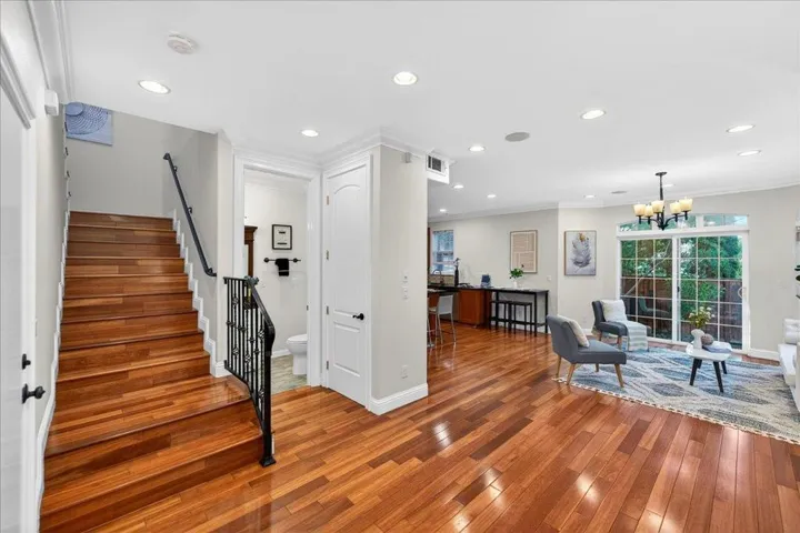 725 W Hacienda Avenue, Campbell, California 95008