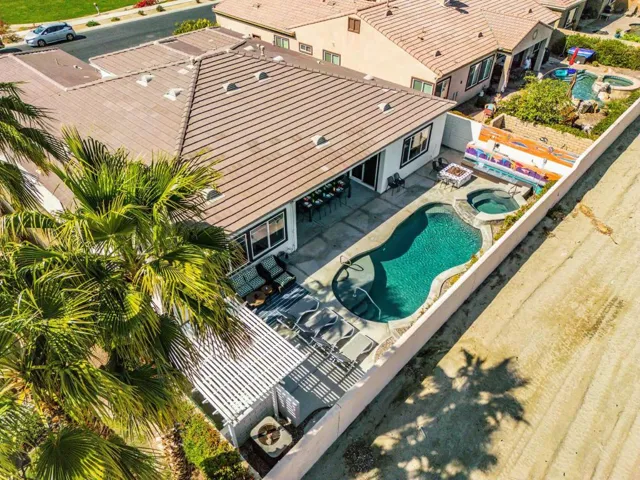 43876 Salpare Place