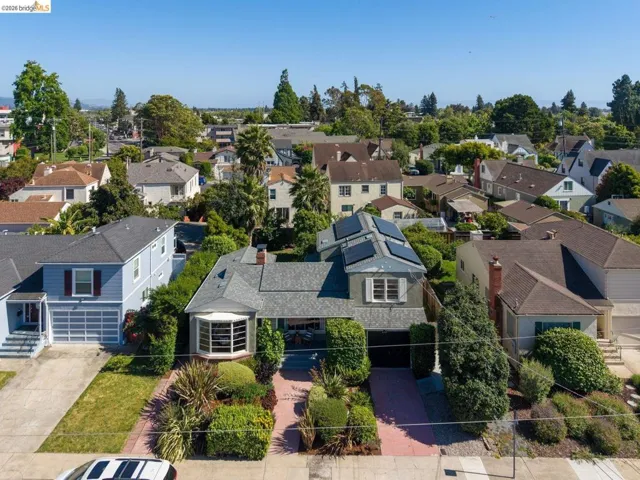 575 Mckinley Ct, San Leandro, California 94577