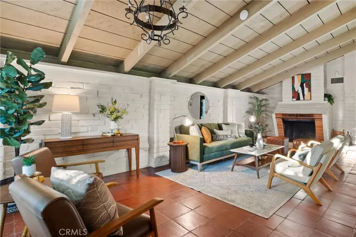 2560 North Avenue, Chico, California 95973