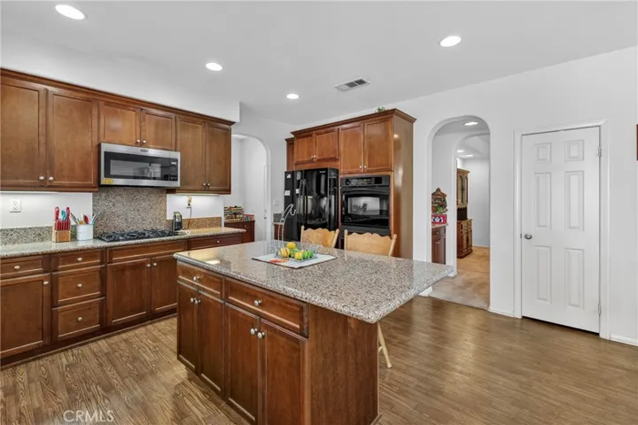 29949 Fox Creek, Menifee, California 92586