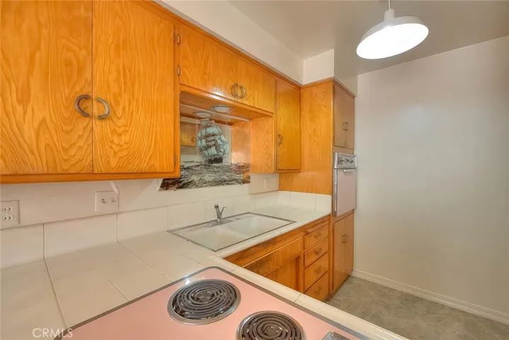 211 E California B7, Glendale, California 91206