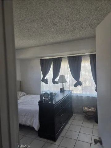 16211 Encina, Victorville, California 92395