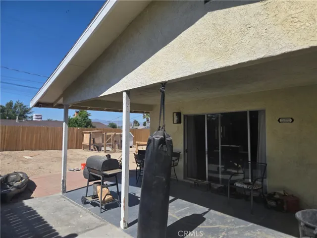 16211 Encina, Victorville, California 92395