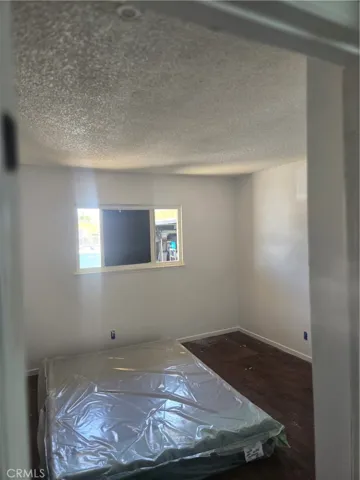 16211 Encina, Victorville, California 92395
