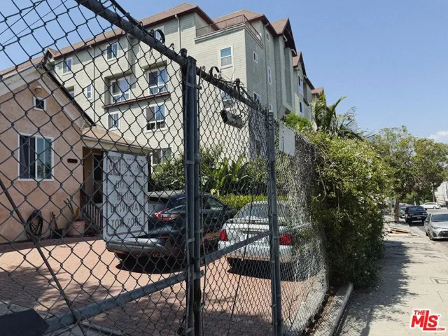 427 N Bixel Street, Los Angeles, California 90026