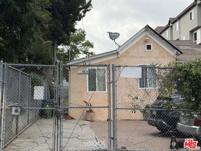 427 N Bixel Street, Los Angeles, California 90026
