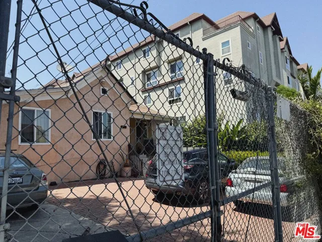 427 N Bixel Street, Los Angeles, California 90026