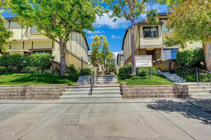 04-21209 Lassen St #4-4