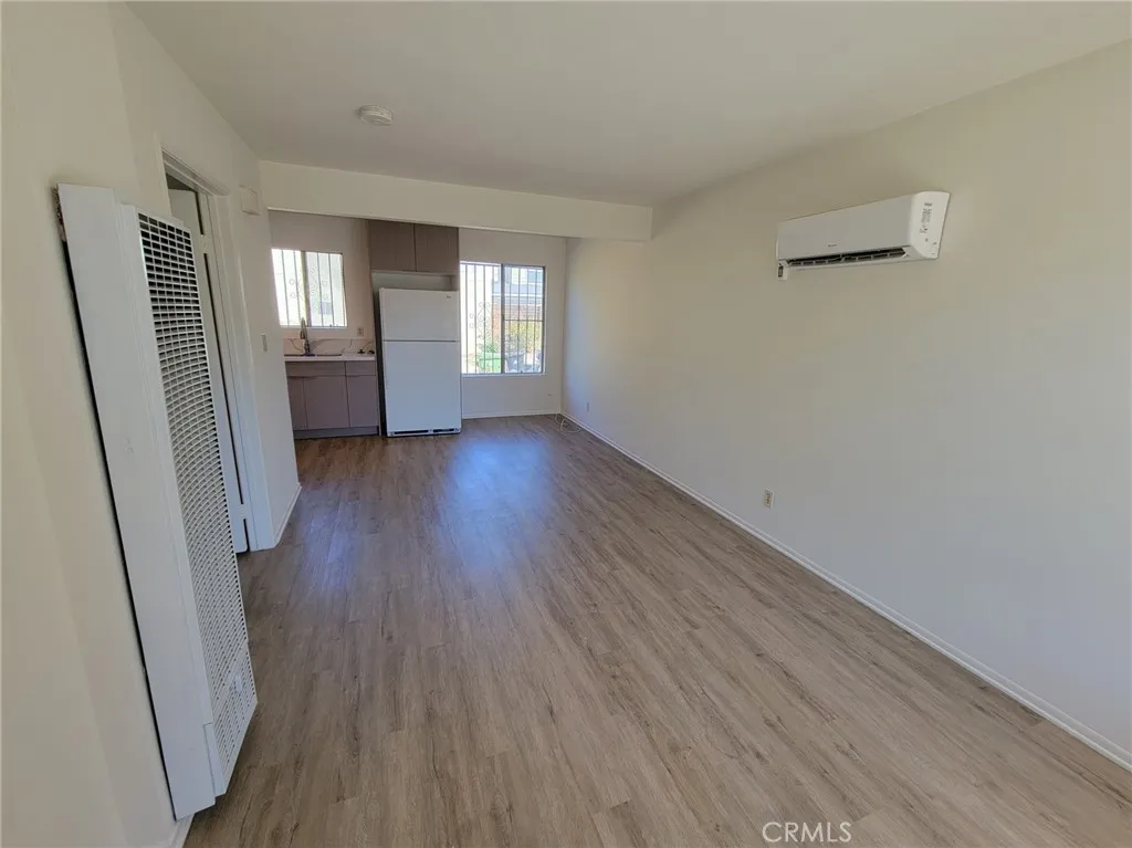 Some photos are from a comparable unit in the same complex and are not of the exact subject property.