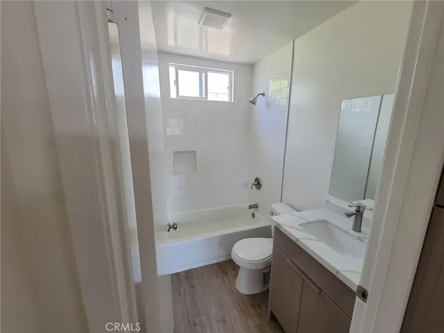 Some photos are from a comparable unit in the same complex and are not of the exact subject property.