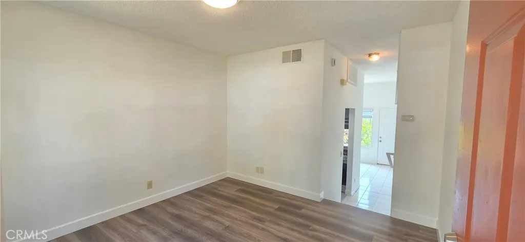 gallery-image 4