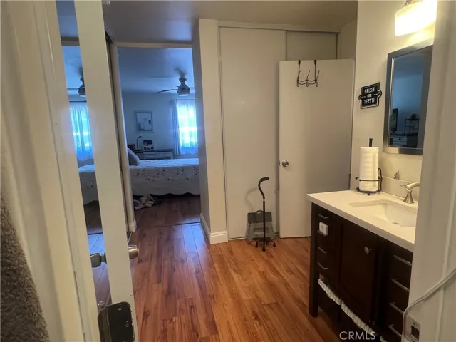 25735 Hogan Drive E3, Valencia, California 91355