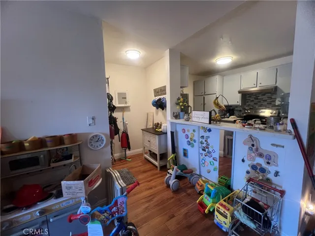 25735 Hogan Drive E3, Valencia, California 91355