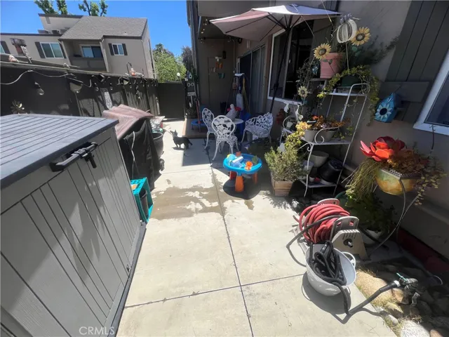 25735 Hogan Drive E3, Valencia, California 91355