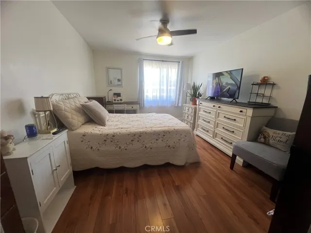 25735 Hogan Drive E3, Valencia, California 91355