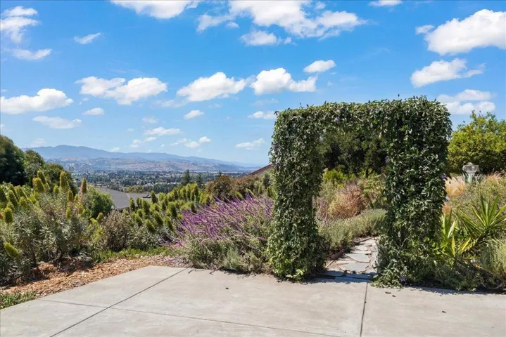 16580 Rustling Oak Court, Morgan Hill, California 95037